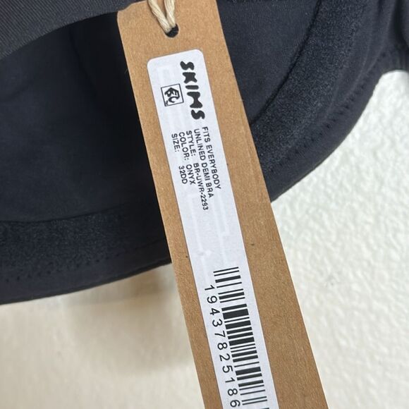 Skims ladies fits everybody unlined Demi bra in color onyx size 32DD - Picture 9 of 10